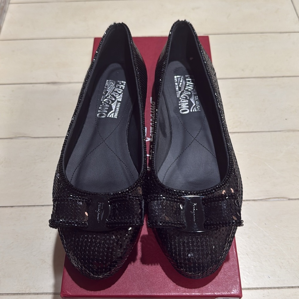 Salvatore Ferragamo varina sequin flat